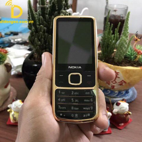Nokia 6700 Black Gold Rose